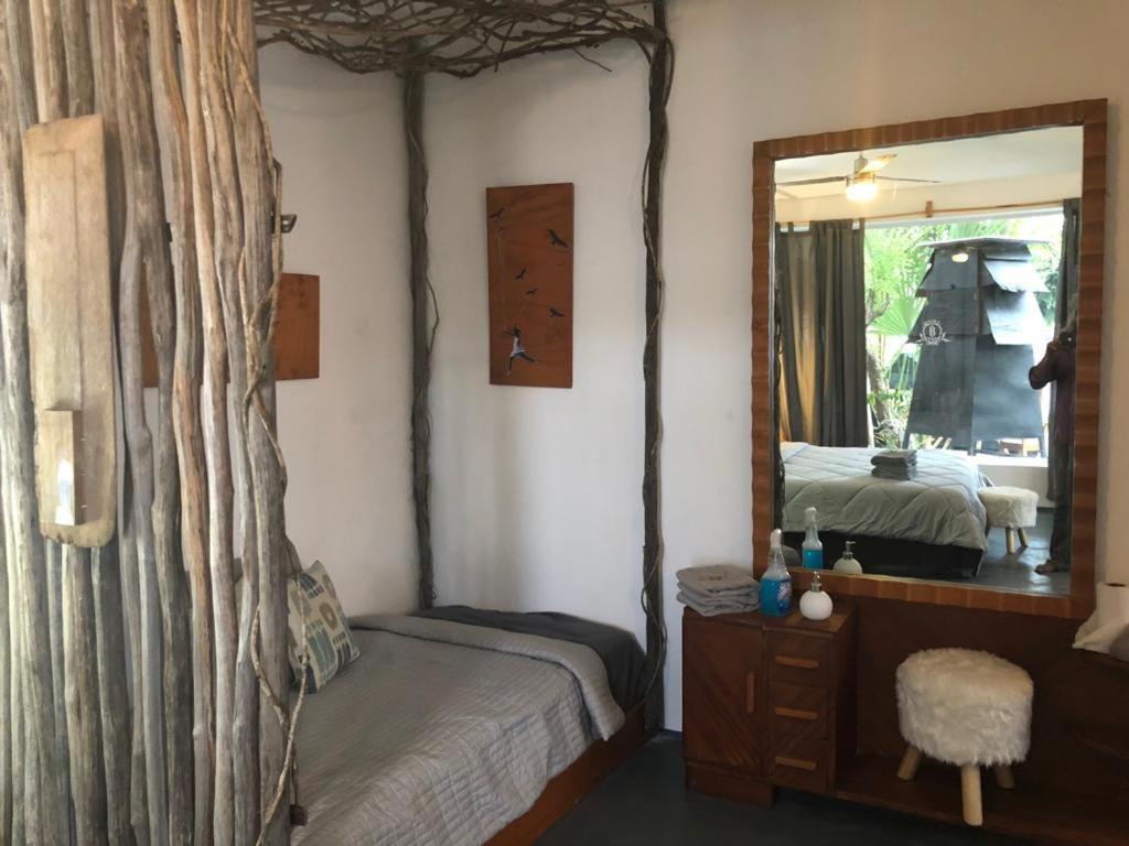 Radio Tulum Hotel Екстериор снимка